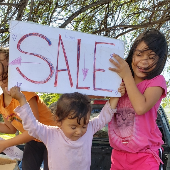 Meet your Posher, Marrissa - Picture 3 of 3